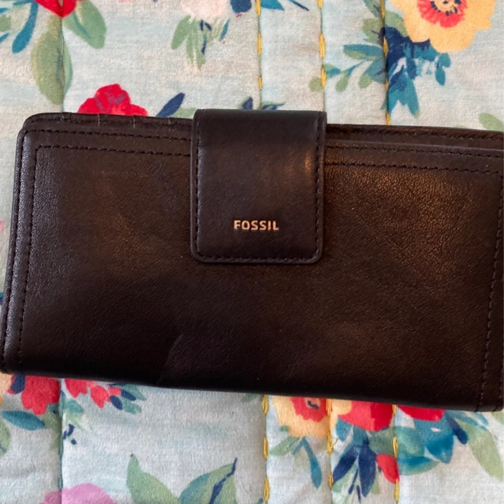 SOLD……Wallet Bundle - Picture 3 of 4